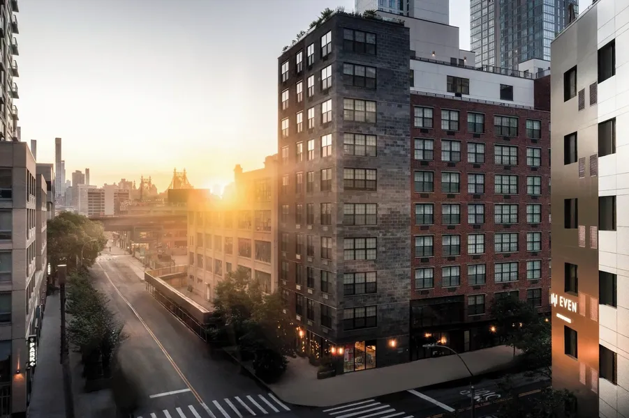 EVEN Hotel Long Island City - New York by IHG hotel detail image 2