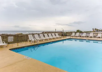 South Bay INN hotel thumbnail 2