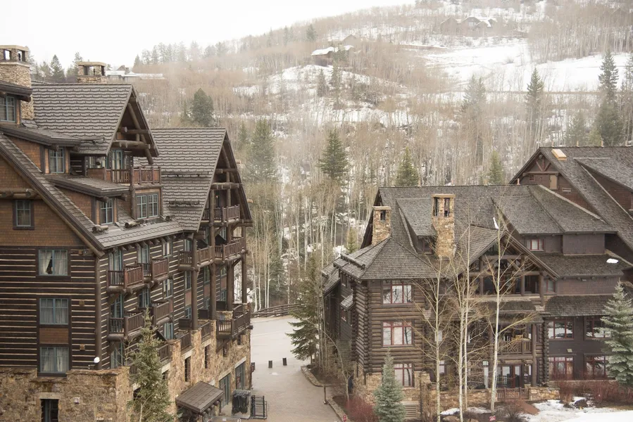 Colorado Lodge at the Ritz Carlton hotel detail image 2