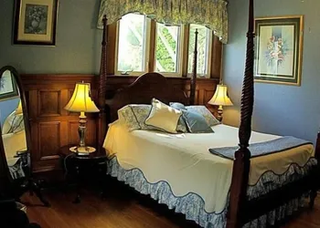 Antigonish Victorian Inn hotel thumbnail 7