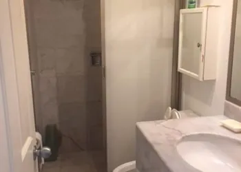 Condo Tesoro 3 hotel thumbnail 3