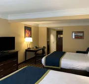 Comfort Inn Saint Paul East hotel detail image 4