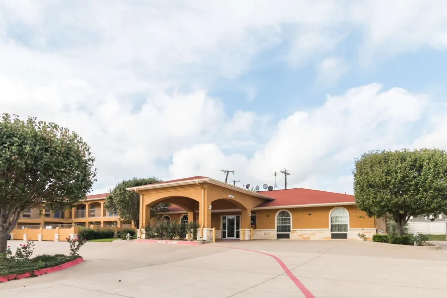 Motel 6 Alvarado, TX hotel detail image 2