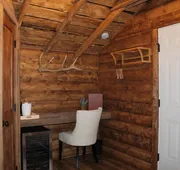 Elkhorn Cabins And Inn hotel detail image 7