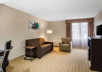 Quality Inn & Suites Ruther Glen hotel thumbnail 2