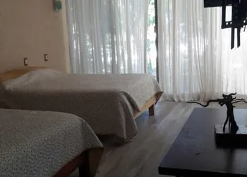 Iguana Rana Cabins Bacalar hotel thumbnail 8
