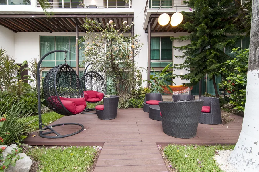 Luxury Condo Boutique hotel detail image 6