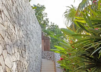 Casa Angelina hotel thumbnail 2