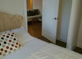 Pelicanstay in Downtown Toronto hotel thumbnail 4