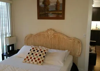 Pelicanstay in Downtown Toronto hotel thumbnail 7
