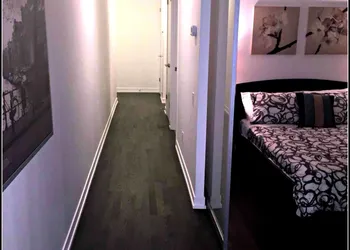 Pelicanstay in Toronto Fashion District hotel thumbnail 5