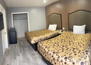 Motel 66 Los Angeles hotel thumbnail 3