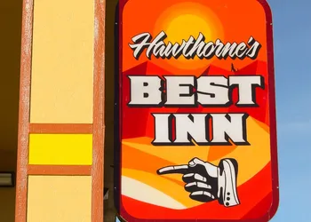 Hawthorne's Best Inn hotel thumbnail 4