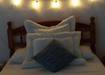Tuumbenholboxeno hotel thumbnail 2