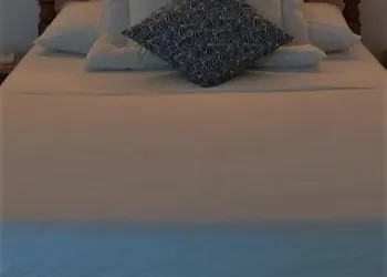 Tuumbenholboxeno hotel thumbnail 3