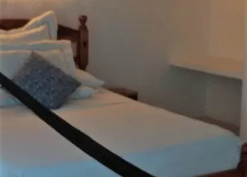 Tuumbenholboxeno hotel thumbnail 4