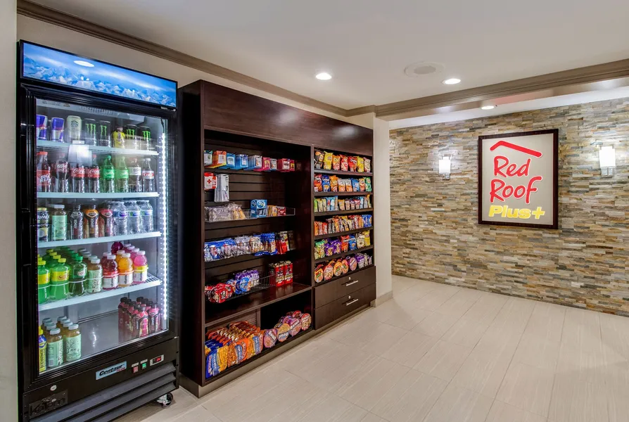 Red Roof Inn PLUS+ Dallas – Addison hotel detail image 6