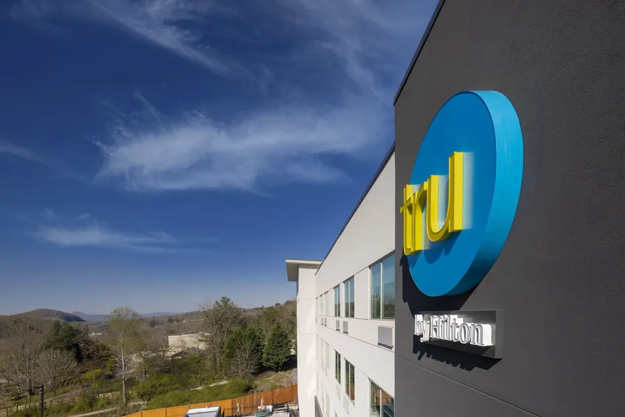 Tru by Hilton Asheville Blue Ridge Parkway hotel detail image 6