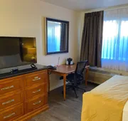 Toppenish Inn and Suites hotel detail image 4