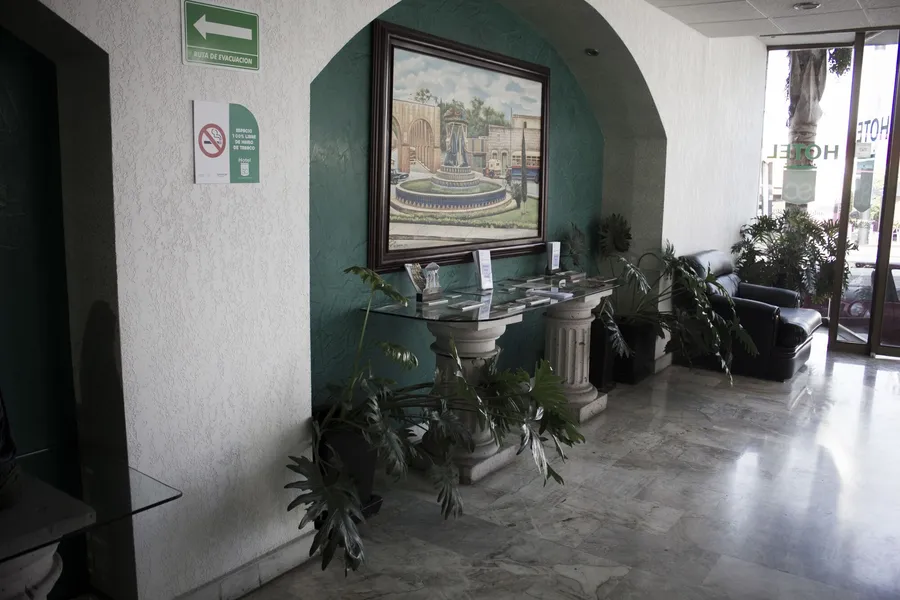 Estanza Hotel & Suites hotel detail image 2