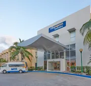 City Express by Marriott Playa Del Carmen hotel detail image 7