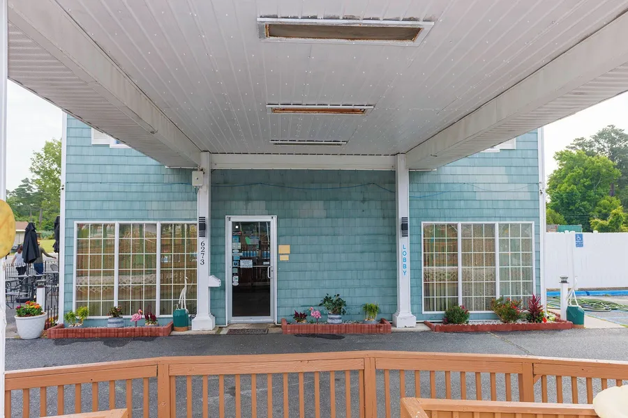 Atlantic Shores Inn and Suites hotel detail image 2