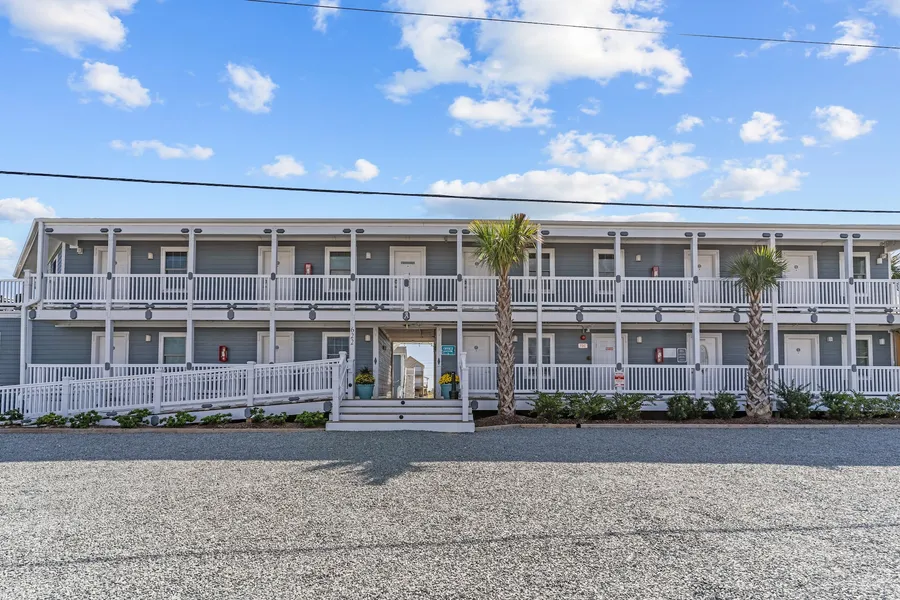 Loggerhead Inn & Suites hotel detail image 2