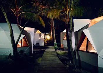 Frequency hotel thumbnail 3