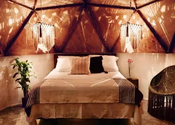 Frequency hotel thumbnail 8