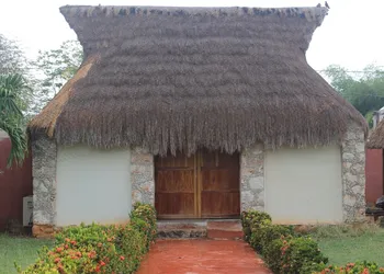 Mangrove King Fishing Lodge hotel thumbnail 3