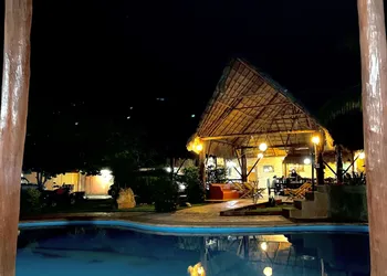 Mangrove King Fishing Lodge hotel thumbnail 4