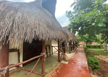 Mangrove King Fishing Lodge hotel thumbnail 8