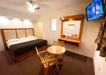 Hotel Fandangos hotel thumbnail 5