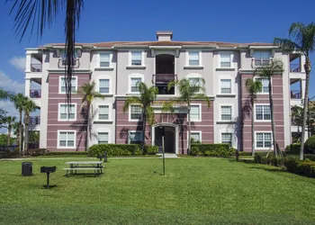 Enjoy Peaceful Lake View! Newly Decorated in Vista Cay - 3br/2b #3408 hotel thumbnail 5