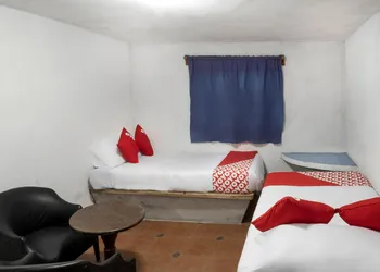 OYO Posada Astrud hotel thumbnail 4