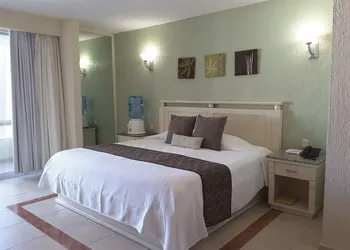 AR Solymar hotel thumbnail 2