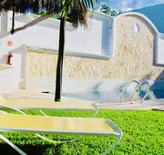 Room in B&B - Executive Comfort Room With Swimming Pool Air Conditioning and Parking hotel detail image 4