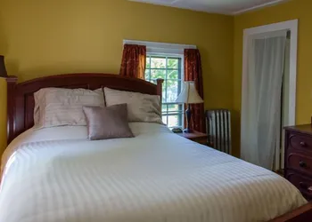 Old parsonage B&B hotel thumbnail 7