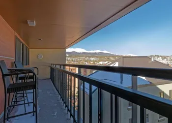 1 Bedroom Ski in, Ski out Mountain Vacation Rental Located Next to Historic Main Street in Downtown Breckenridge hotel thumbnail 3