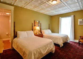 Avon Inn hotel thumbnail 3
