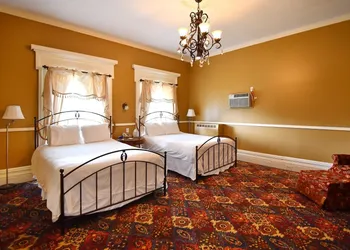 Avon Inn hotel thumbnail 6