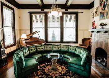 Heritage House Bed & Breakfast - Boutique Adults-Only Inn hotel thumbnail 3