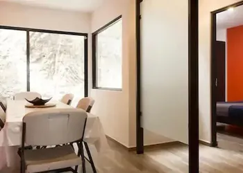 Casa el 9 hotel thumbnail 3