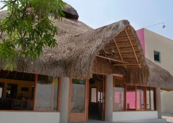 HI Huasteca Inn Hotel hotel thumbnail 4