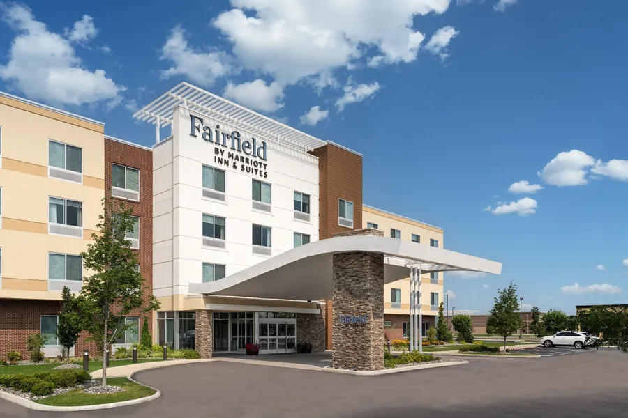 Fairfield Inn & Suites by Marriott Cleveland Tiedeman Road hotel detail image 2
