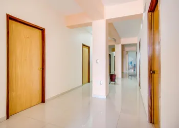 Hotel La Estancia hotel thumbnail 7