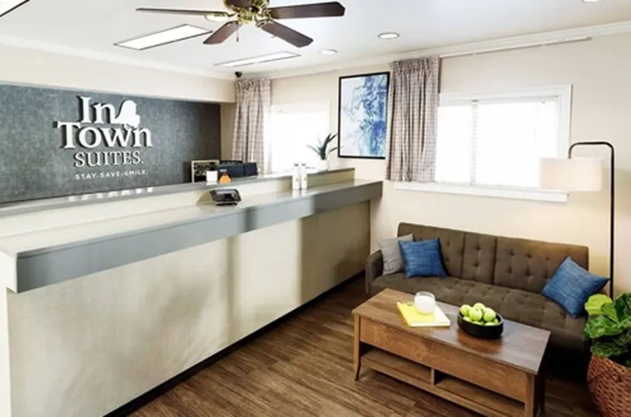 Intown Suites Extended Stay St. Louis Mo - Hazelwood hotel detail image 2