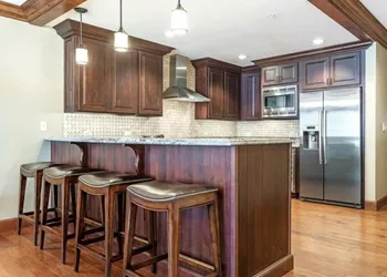 Platinum Vail Ritz-carlton 4 Bedroom Mountain Residence Just One Block From the Eagle Bahn Gondola hotel thumbnail 3