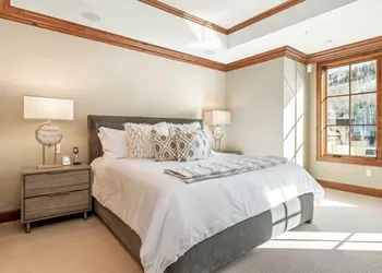 Platinum Vail Ritz-carlton 4 Bedroom Mountain Residence Just One Block From the Eagle Bahn Gondola hotel thumbnail 4