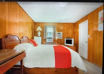Monmouth OYO hotel thumbnail 2